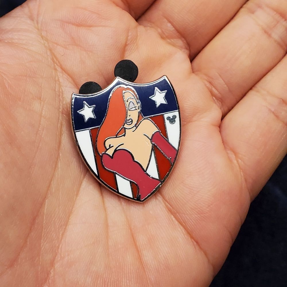 👉🏽Disney Jessica Rabbit Patriotic Shield Pin - Picture 4 of 4